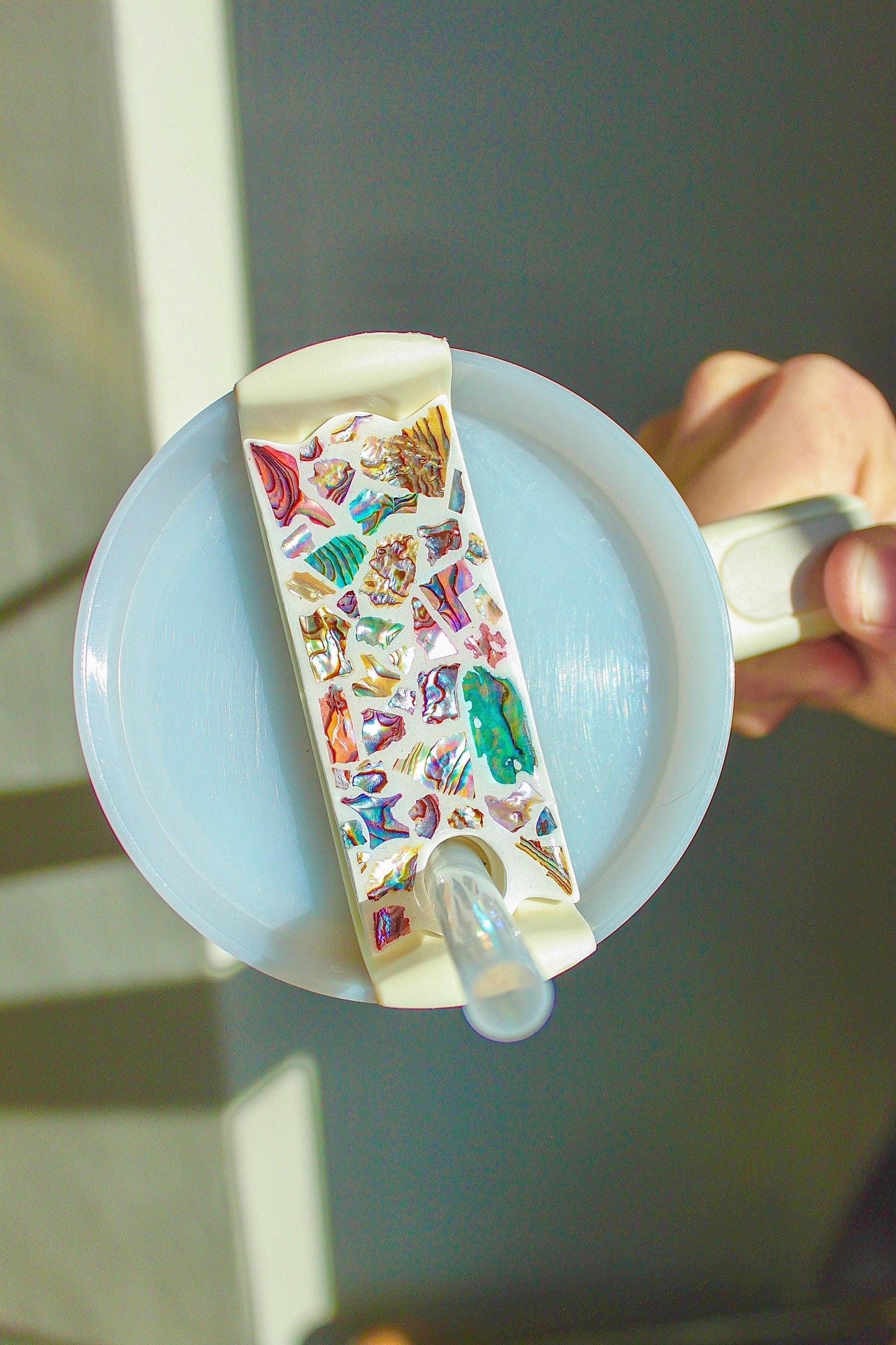 Colorful Seashell Stanley Cup Topper – Iridescent Abalone Shell Topper for 30/40 oz Stanley, Ocean Aesthetic Cup Accessory, Beach Gift