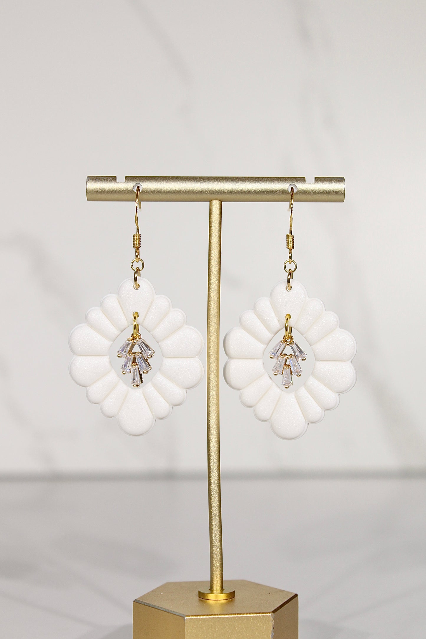 VEIL Crystal Daisy Drop Earrings