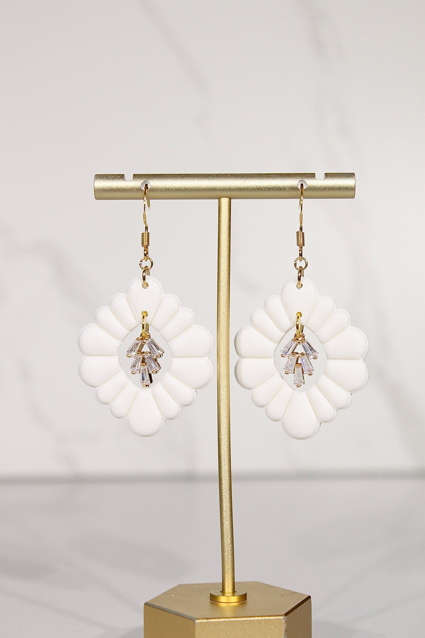 VEIL Crystal Daisy Drop Earrings