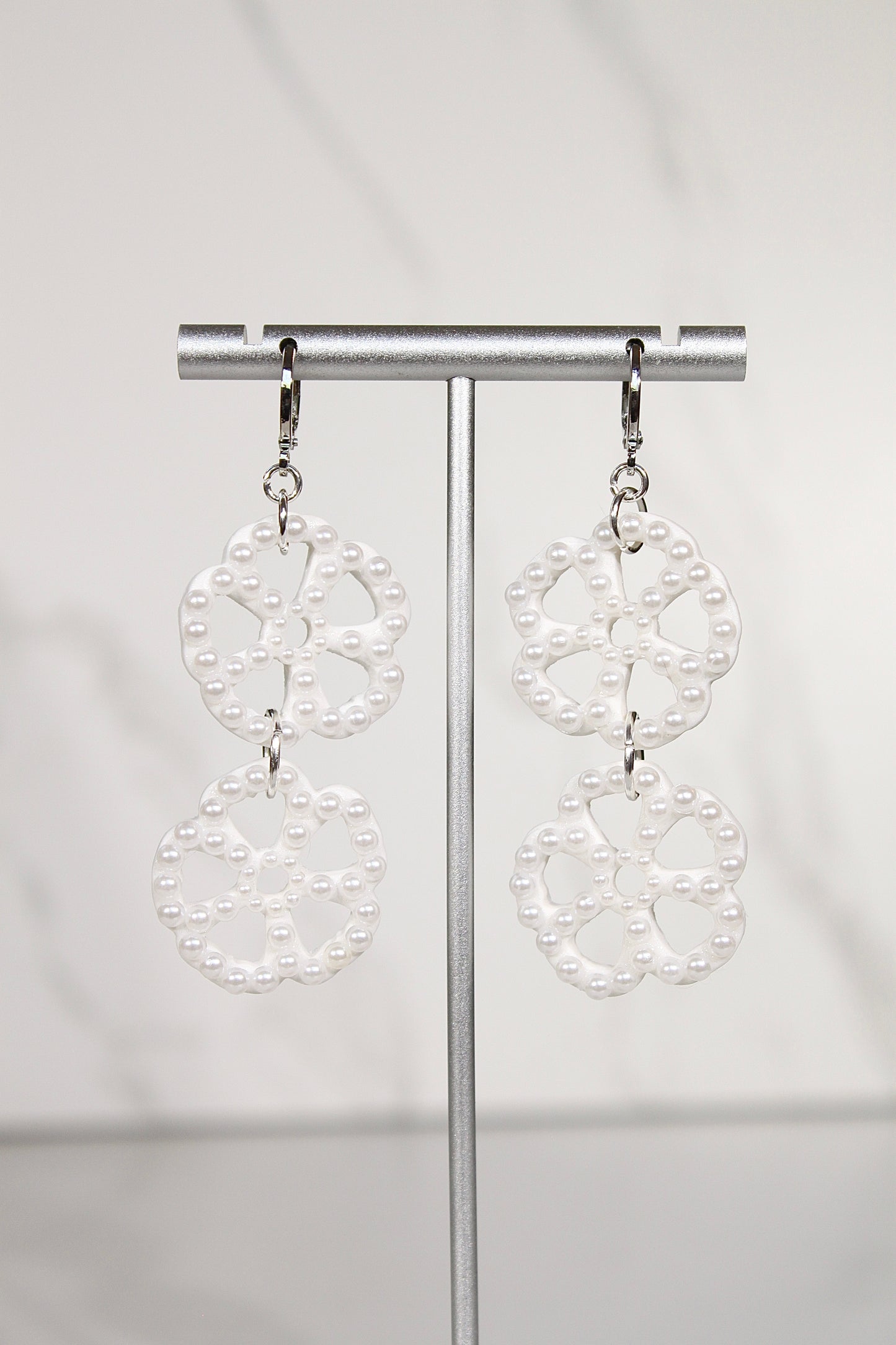 VEIL Pearl Floral Drop Earrings