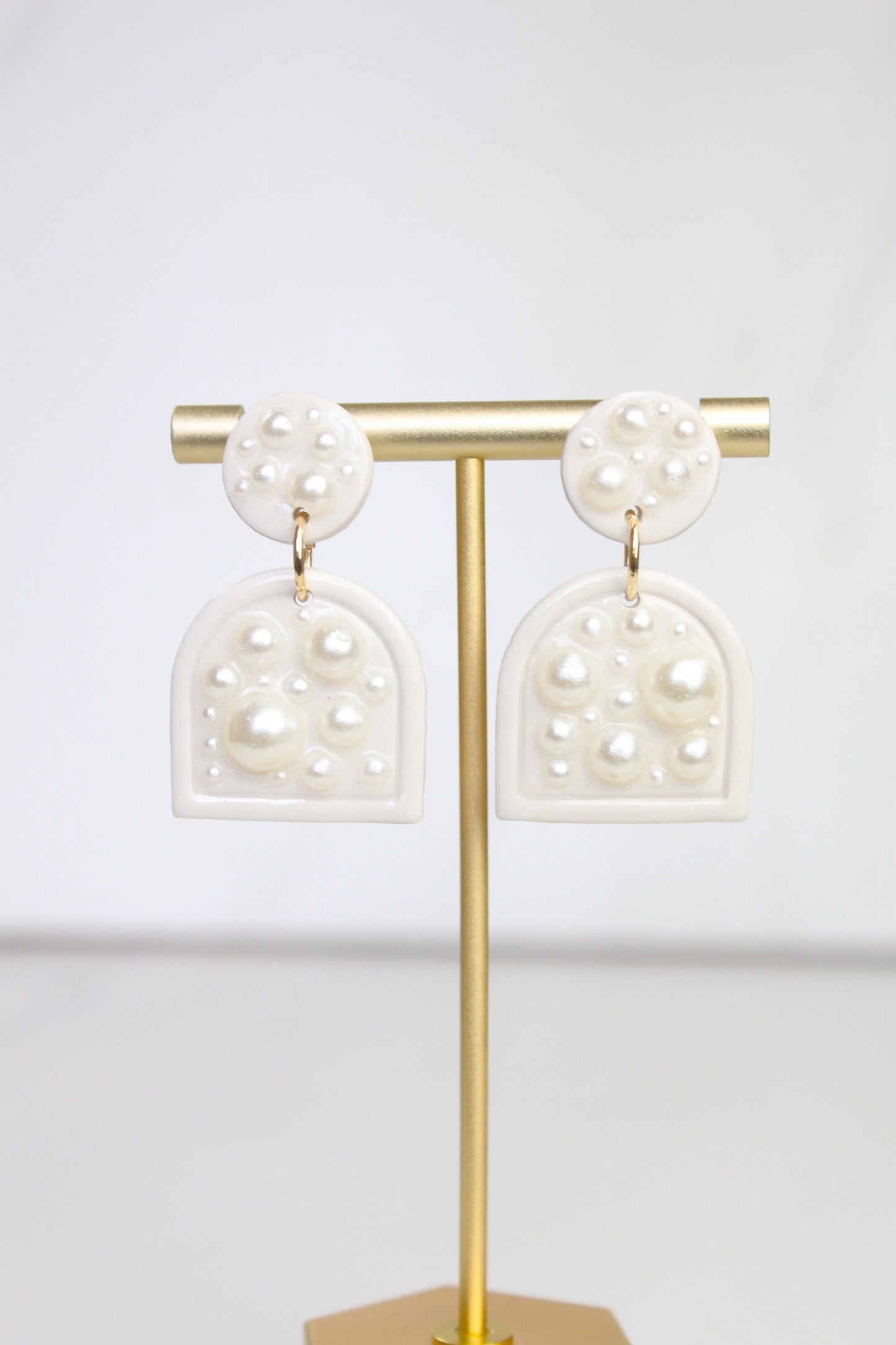 Pearl Beige Clay Earrings | Polymer Clay Pearl earrings | Pearl Beige Earrings | Clay Earrings | Flower Clay earrings