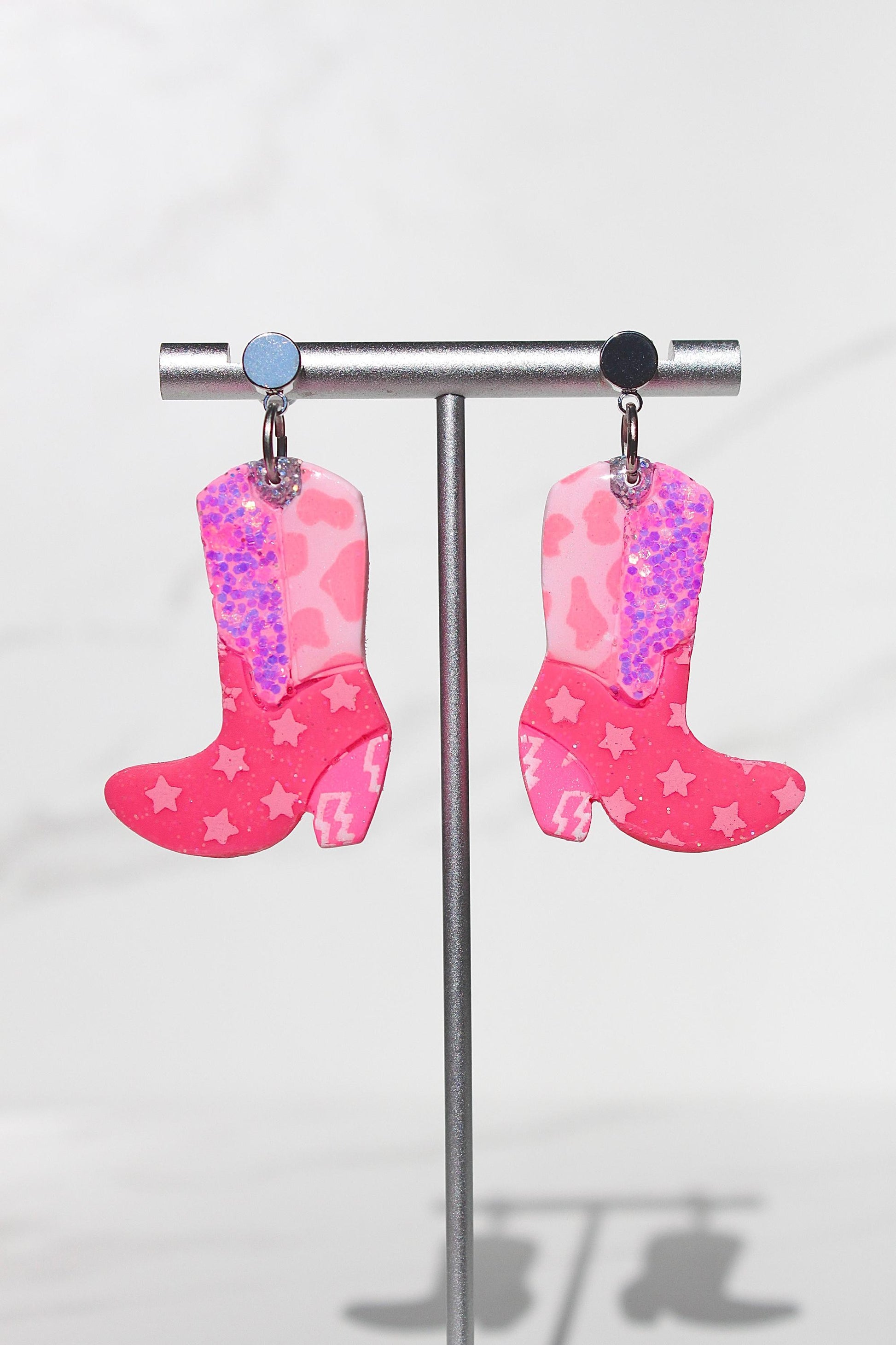 Handmade Colorful Cowgirl Boot Clay Earrings – Western, Y2K, Festival Statement Jewelry, Glitter Boot Earrings for Women, Boho Retro Gifts