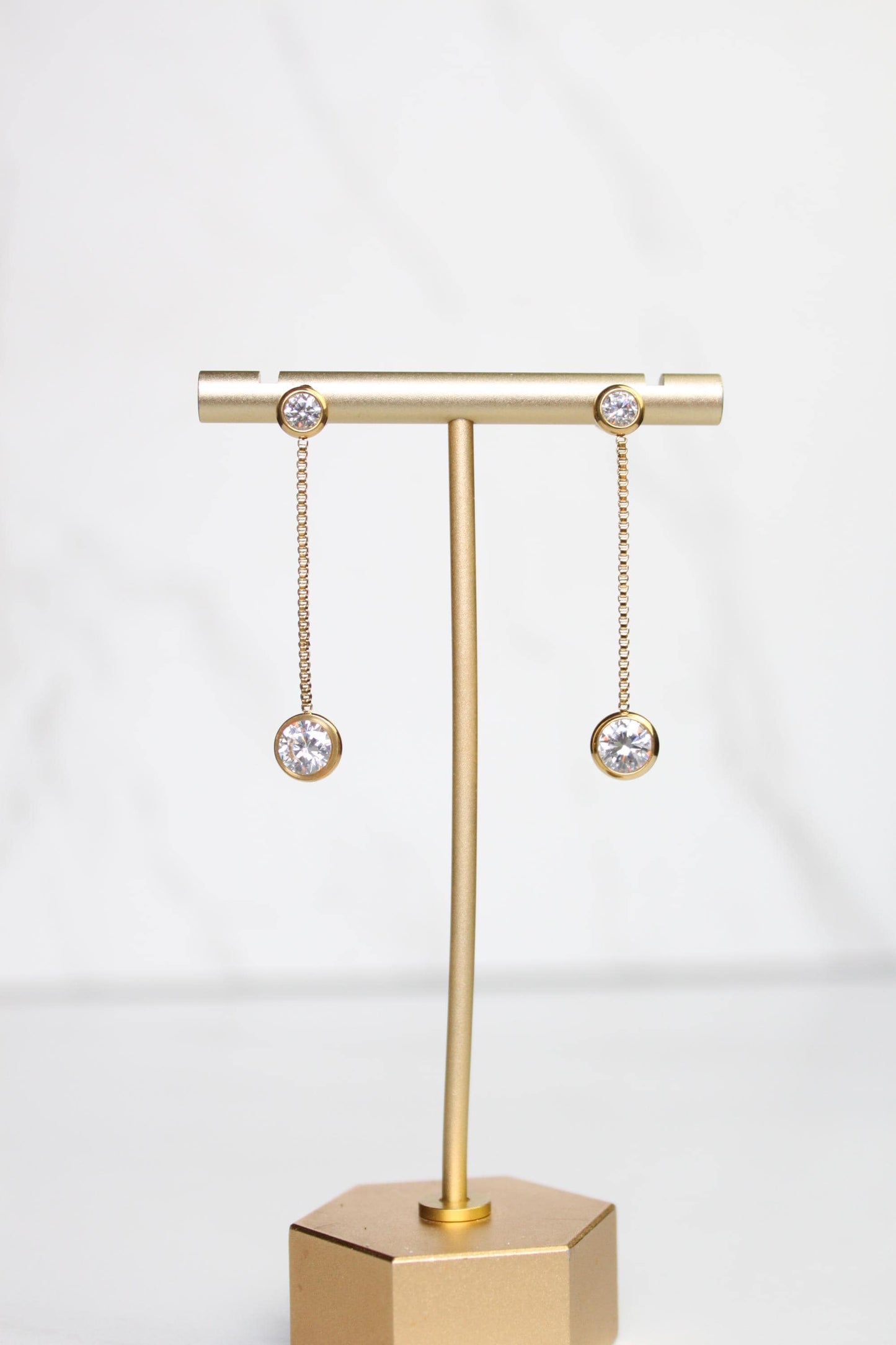 Gold Long Chain Round Drop Dangle Earrings | Fun Everyday Earrings