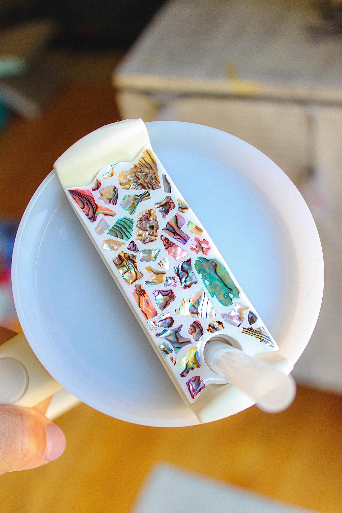 Colorful Seashell Stanley Cup Topper – Iridescent Abalone Shell Topper for 30/40 oz Stanley, Ocean Aesthetic Cup Accessory, Beach Gift