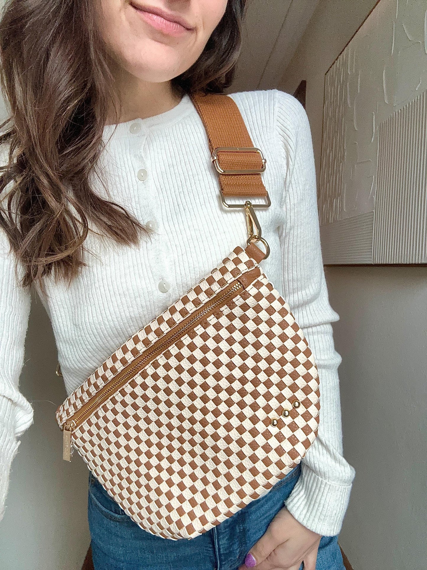 Women’s Woven Crossbody Bum Bag | Neutral Sling Bag | Trendy Everyday Fanny Pack