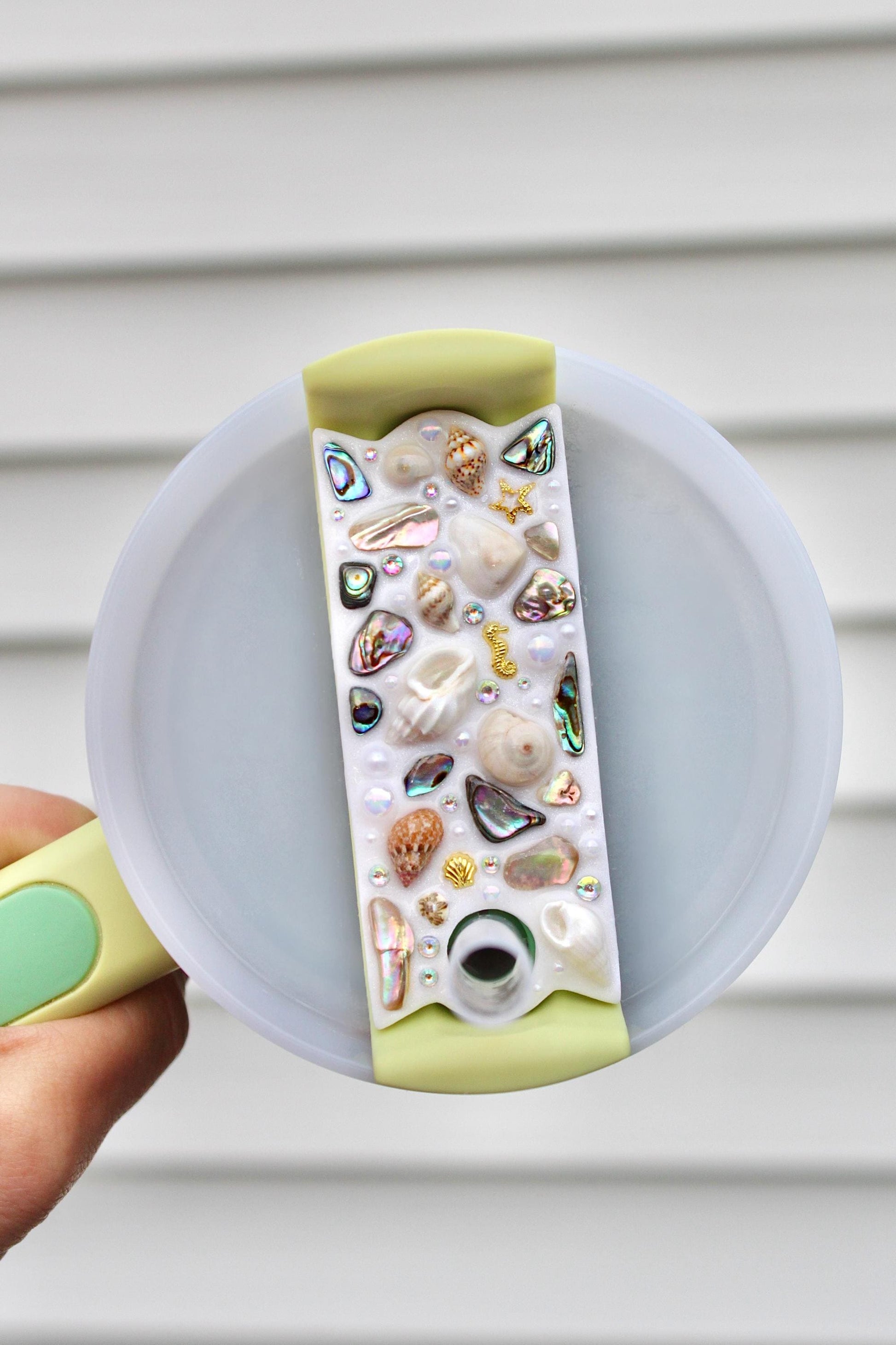 Seashell and Pearl Stanley Topper Ocean Mosaic Accessory for 30oz or 40oz Tumbler Lids