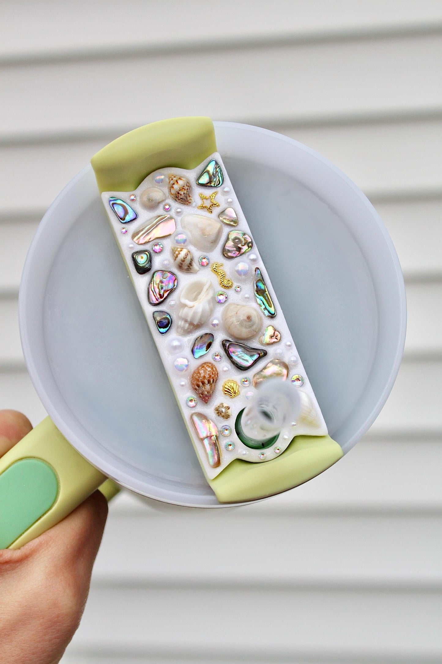 Seashell and Pearl Stanley Topper Ocean Mosaic Accessory for 30oz or 40oz Tumbler Lids