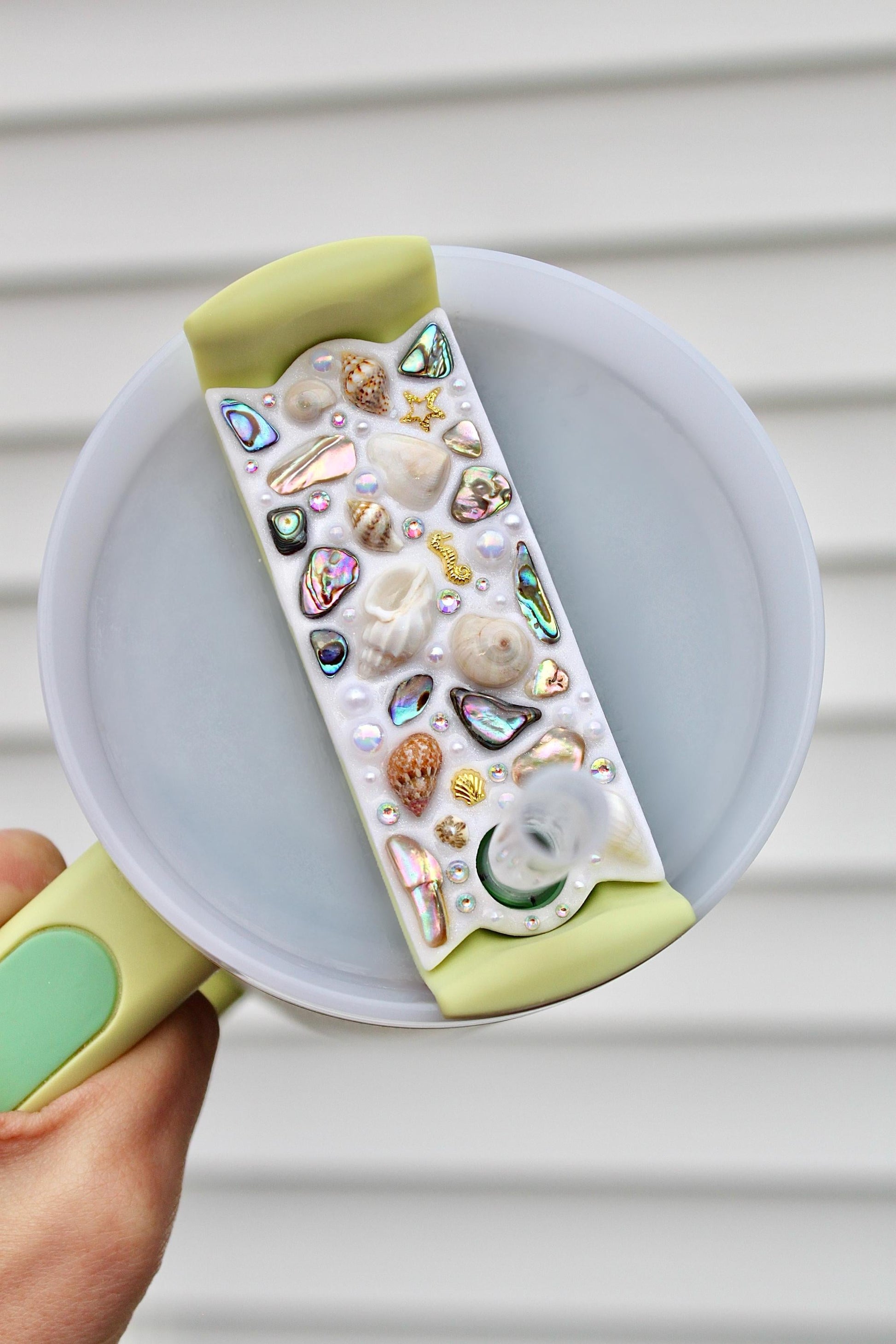 Seashell and Pearl Stanley Topper Ocean Mosaic Accessory for 30oz or 40oz Tumbler Lids