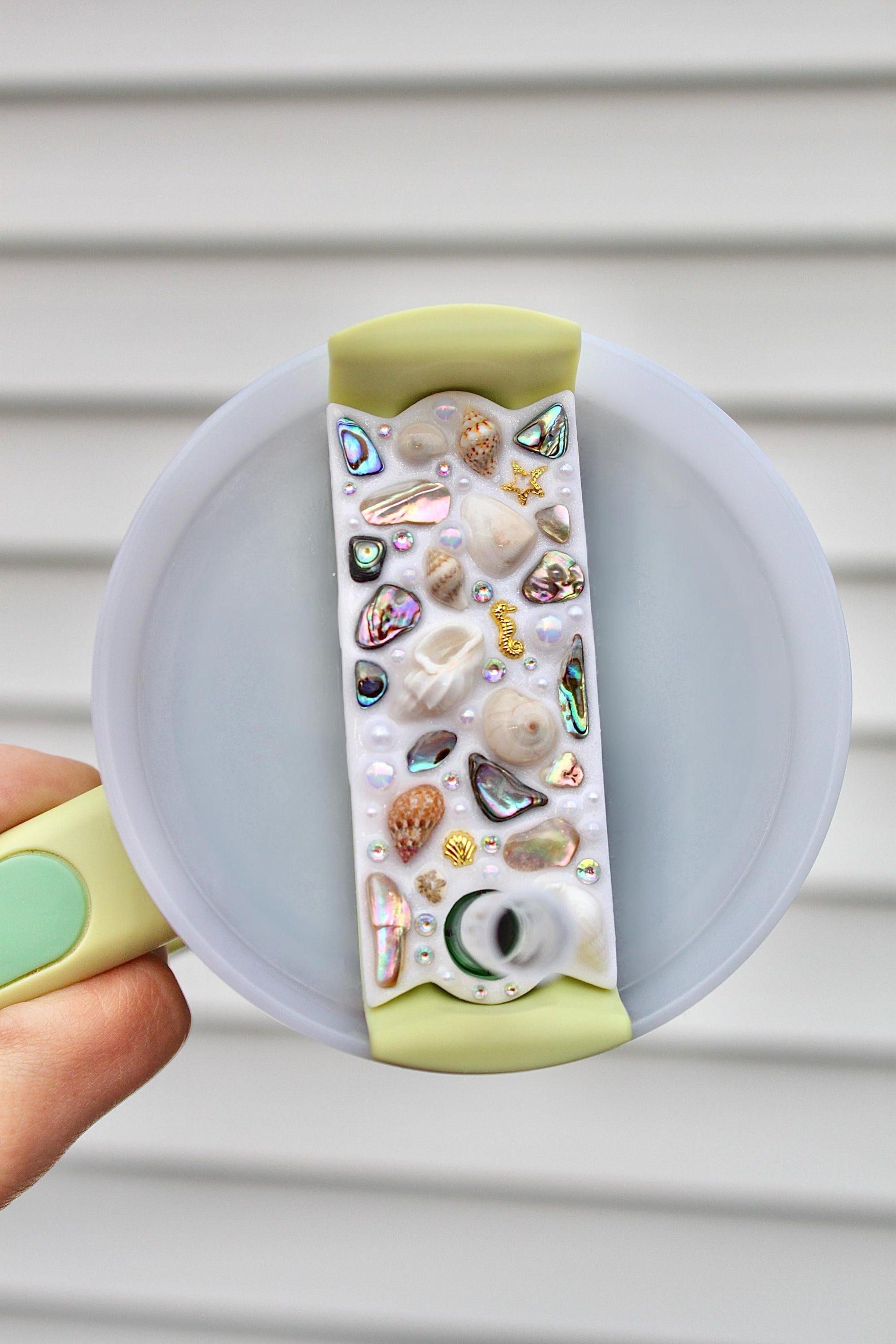 Seashell and Pearl Stanley Topper Ocean Mosaic Accessory for 30oz or 40oz Tumbler Lids
