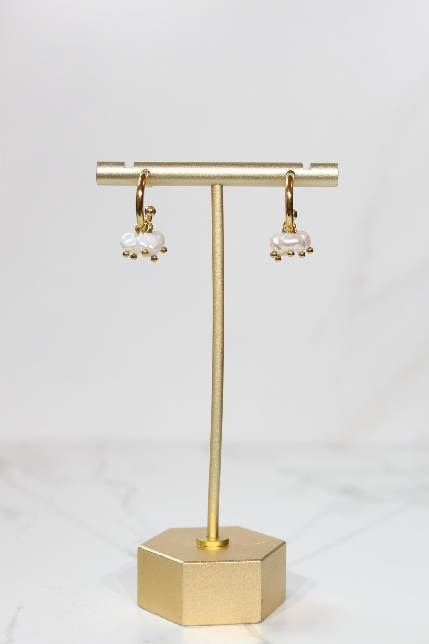 Irregular Natural Pearls Beads Huggie Hoop Earrings | Gold Cluster Pearl Charm Hoops