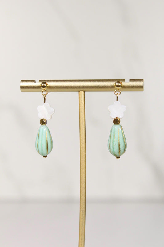 Mint Green Beaded Earrings, White Flower Dangle Earrings, Gold Drop Earrings, Dainty Colorful Earrings, Vintage Inspired Jewelry